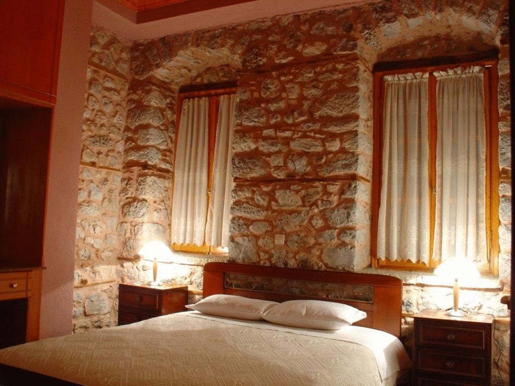 Ariadne Guesthouse Arachova Rum bild